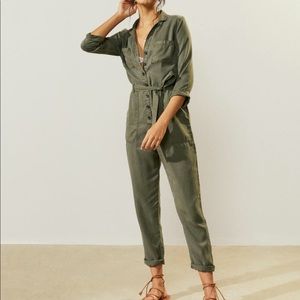 Stunning Abercrombie and Fitch Utility Jumpsuit✨